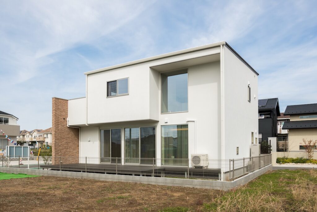 和モダンな内装におすすめインテリア