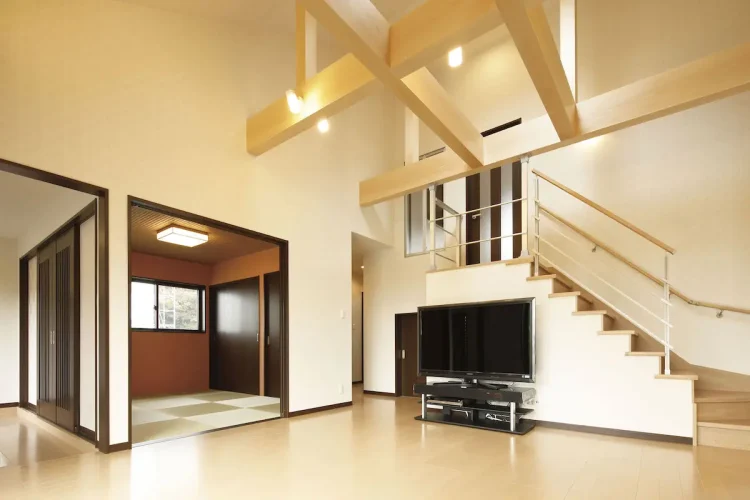 おしゃれなデザインと使い勝手のいい1.5階建て間取りで優雅な暮らしを実現