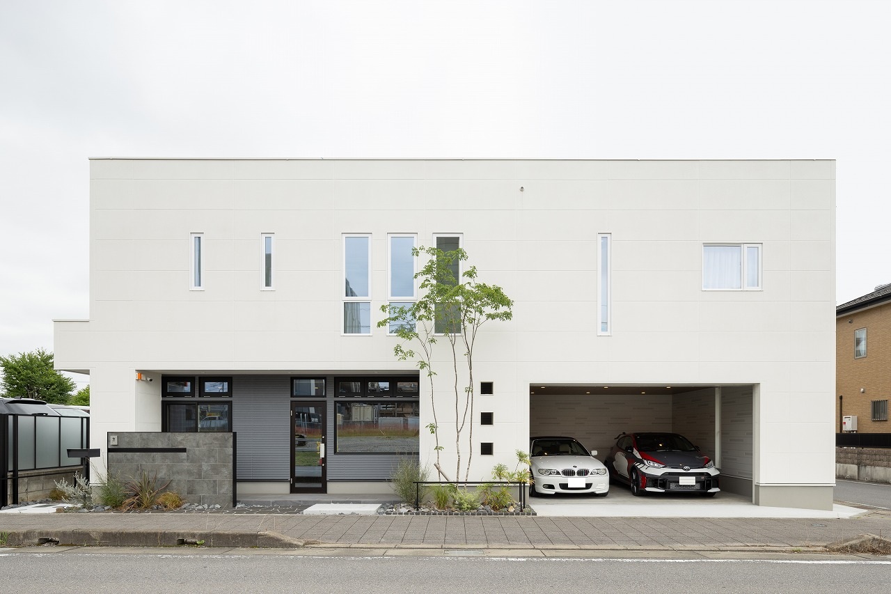 建築家と建てる注文住宅｜茨城県守谷市 A様邸（ビルトインガレージ）