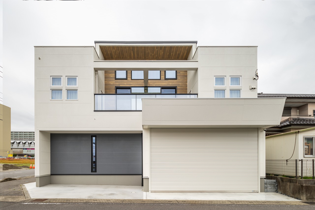 建築家と建てる注文住宅｜茨城県守谷市 A様邸（ビルトインガレージ）
